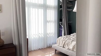 Eva Elfie I Let My Step-Bro Creampie My Pussy