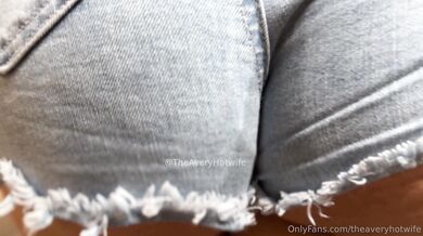 theaveryhotwife -  I love to treat my man like a king