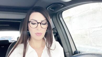 Onlyfans Alysa Nylon - French MILF Gets Pounded