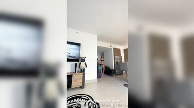 Auhneesh Nicole, Fucked While Stuck In The Washing Machine Onlyfans Video Leaked
