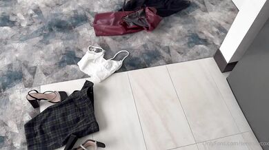 Serenity Cox, Nadia Foxx, Double Sided Dildo Not Enough For The Girls Onlyfans Video Leaked