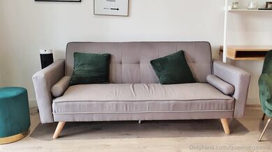 ItsYourQueenGee, QueenGee, Queenie, Two Thicc Babes Playing With Each Others Body Onlyfans Video Leaked