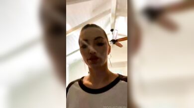 Lindsey Pelas, Fishnet Lingerie Bedroom Tease Live Stream Onlyfans Video Leaked