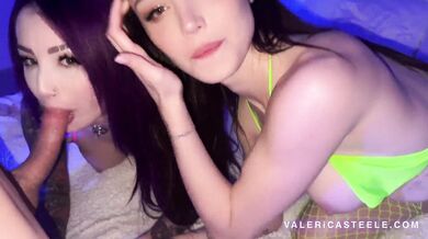 Dainty Wilder, Valerica Steele, Crazy Squirting FFM Threesome POV Sextape Onlyfans Video Leaked