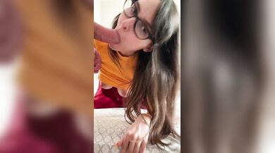 Laylaa Draya, Glasses Velma Cosplay Doggy-Style Sextape Onlyfans Video Leaked