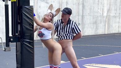 Livvalittle, Lola Bunny Sex at the Basket Ball Court Onlyfans Video Leaked