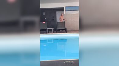 Elissadreams with stranger in sauna