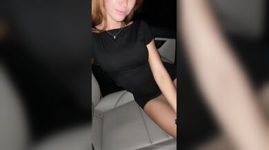 Zoey Luna, Dainty Wilder, GG Lesbian Play In Car Backseat Onlyfans Video Leaked