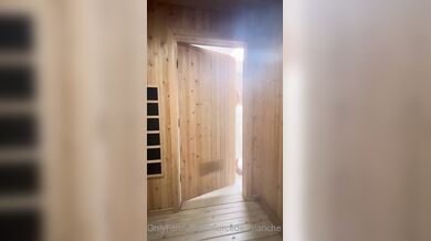 Mercedes Blanche, Sauna Amateur POV Sextape Onlyfans Video Leaked