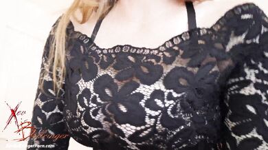 Xev Bellringer, Redhead MILF Edging a BWC Onlyfans Video Leaked