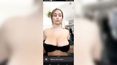Nnevelpappermann, Dropping That Big Natural Tits Onlyfans Video Leaked