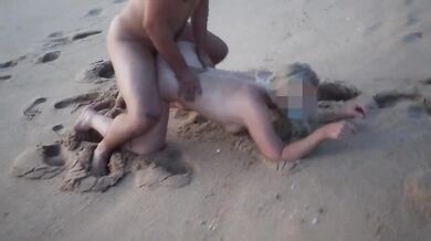 Slutwife Steff - Fucking strangers on beach