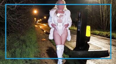 Slutwife Steff - Dogging by the road