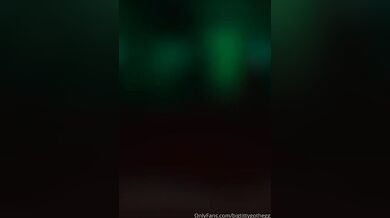 BigTittyGothEgg, Thicc Velma Riding an Alien Dildo Onlyfans Video Leaked