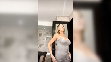 Lyna Perez, Thicc Babe Hotel Room Live Stream Onlyfans Video Leaked