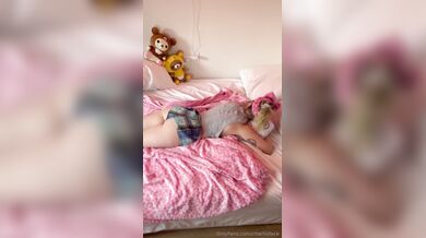 Cowgirl4Cowgirl, Wake Me Up And Fuck Me Till I Climax Onlyfans Video Leaked