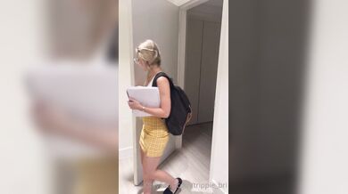 Trippie Bri, Naughty Schoolgirl Gets Her Pussy Stretched By Big Cock Onlyfans Video Leaked