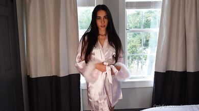 Izzy Green, Getting Ready For Her Deep Creampie Sextape Onlyfans Video Leaked