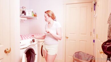 Rose Kelly, Horny Housewife Fucking A Big Wall Dildo In The Laundry Room Onlyfans Video Leaked