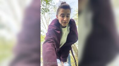 Estephania Ha, Fucking A Dildo In The Forest Onlyfans Video Leaked