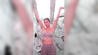 Sara Underwood, Naked Pussy Shaving Shower Onlyfans Video Leaked