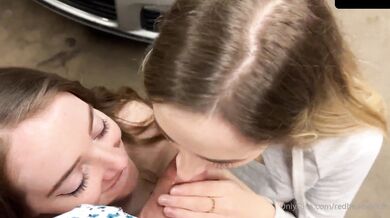 Bronwin Aurora, Two Horny Thicc Teens Gets Fucked By Their Car Mechanic Onlyfans Video Leaked