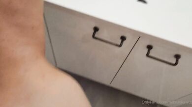 Nebraskawut, Horny Couple Fucking In The Bathroom With Explosive Facial Onlyfans Video Leaked