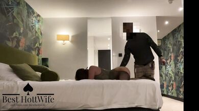 Besthottwife - threesome 2