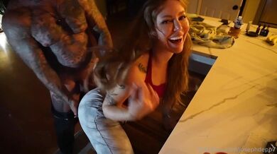 Nicole Aniston, Getting Fucked By A Tattoo Stud On The Kitchen Counter Top Onlyfans Video Leaked