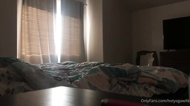 Hotyogawife - my first threesome - hubby and dude take turns to use her for