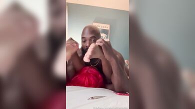 Xjustcallmedaddyx -  I know it’s been a little minute so here is a long vid