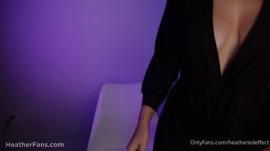 Heatheredeffect, Hot Glasses Babe Black Robe Asmr Licking Onlyfans Video Leaked