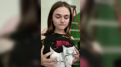 Megnutt02, Flashing And Squeezing Her Big Natural Tits  Onlyfans Video Leaked