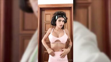 Mia Khalifa, Nipslip And Getting Ready Onlyfans Video Leaked