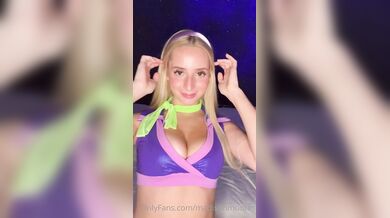 Madisonmoores, Blonde Girl Scooby-Doo Daphne Cosplay Pov Sextape Onlyfans Video Leaked