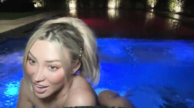 Stefanie Knight, Sexy Blonde Nude Pool Striptease Livestream Onlyfans Video Leaked