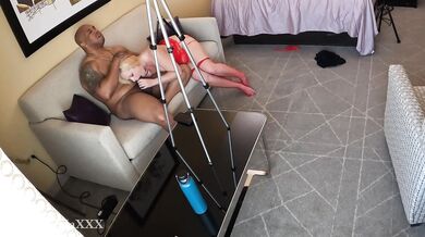 KimbrrrJaXXX - Cheating wife gets bred by BBC in hotel window