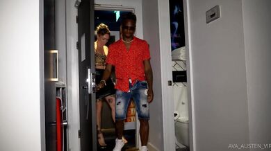 Ava Austen × FreakyT