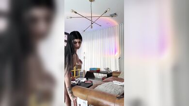 Mia Khalifa, Hot Arab Babe Morning Routine Live Stream Onlyfans Video Leaked