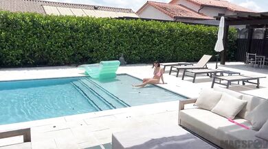 Hailey Rose, Jmac, Thicc Latina Wife Pool Bwc Pov Sextape Onlyfans Video Leaked