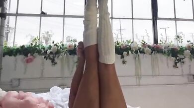 Tana Mongeau, Thicc Blonde Babe Hot Body Tease Onlyfans Video Leaked