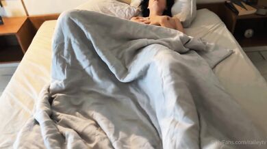 Railey Diesel, Horny Morning Fingering Onlyfans Video Leaked