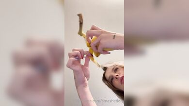 Ashley Matheson, Seductive Banana Blowjob Onlyfans Video Leaked