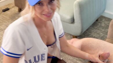 Serenity Cox, Cheating Hotwife Fucking Two Big Cock In The Baseball Vip Box Onlyfans Video Leaked
