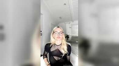 Lindsey Pelas, Blonde Babe Fishnet Bodysuit Tease Onlyfans Video Leaked