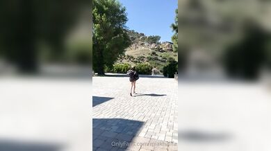 Mia Khalifa, Running Topless In The Public Park Onlyfans Video Leaked