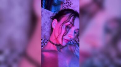 Rachel Cook, Midnight Soapy Naked Bathtub Tease Onlyfans Video Leaked