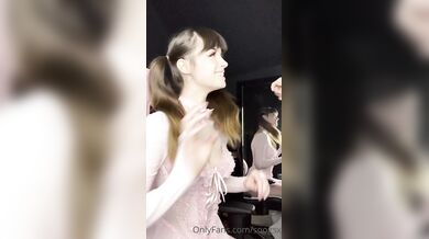 Soogsx, Pigtail Bellerina Homemade Blowjob Facial Onlyfans Video Leaked