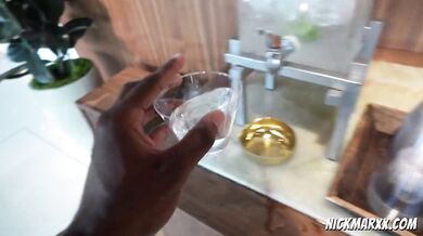 Nickmarxxx - aria fucked in hotel room