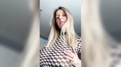 Anna Kochanius, Checkers Shirt Big Natural Tits Tease Onlyfans Video Leaked
